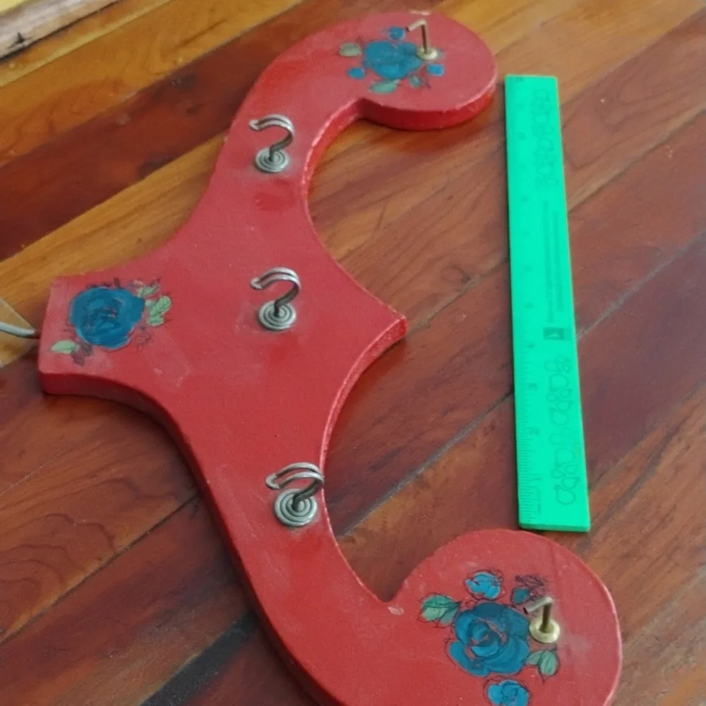 Vintage BAUERNMALEREI WOOD JEWELRY DISPLAY HOOK RED GERMAN